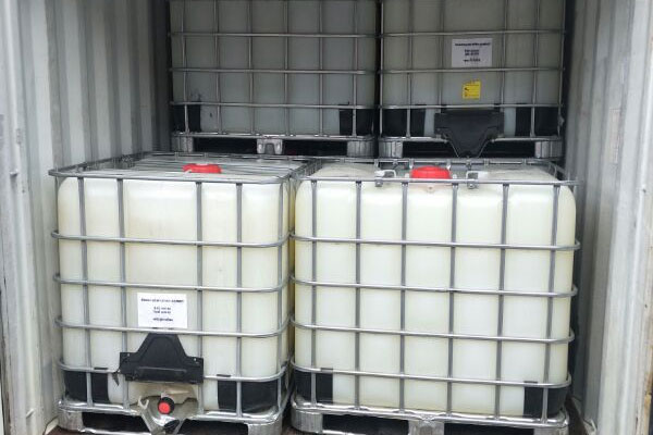 1100kg IBC Tank SLES 70% In Chemate